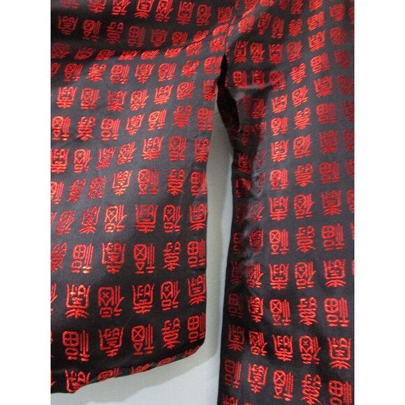 Kimono Style Robe Black Red Hanzi Funan Fu No Label Vintage EUC Sash Included - Picture 7 of 16